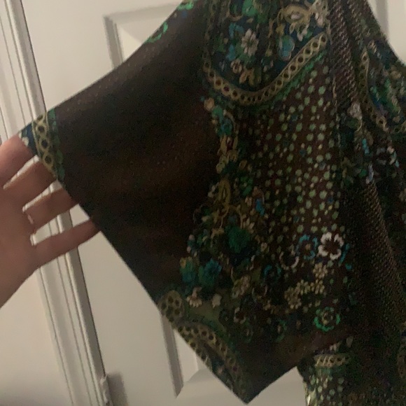 One shoulder silky top - Picture 2 of 4